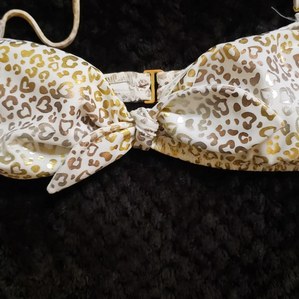 Victoria's Secret‎ bikini top